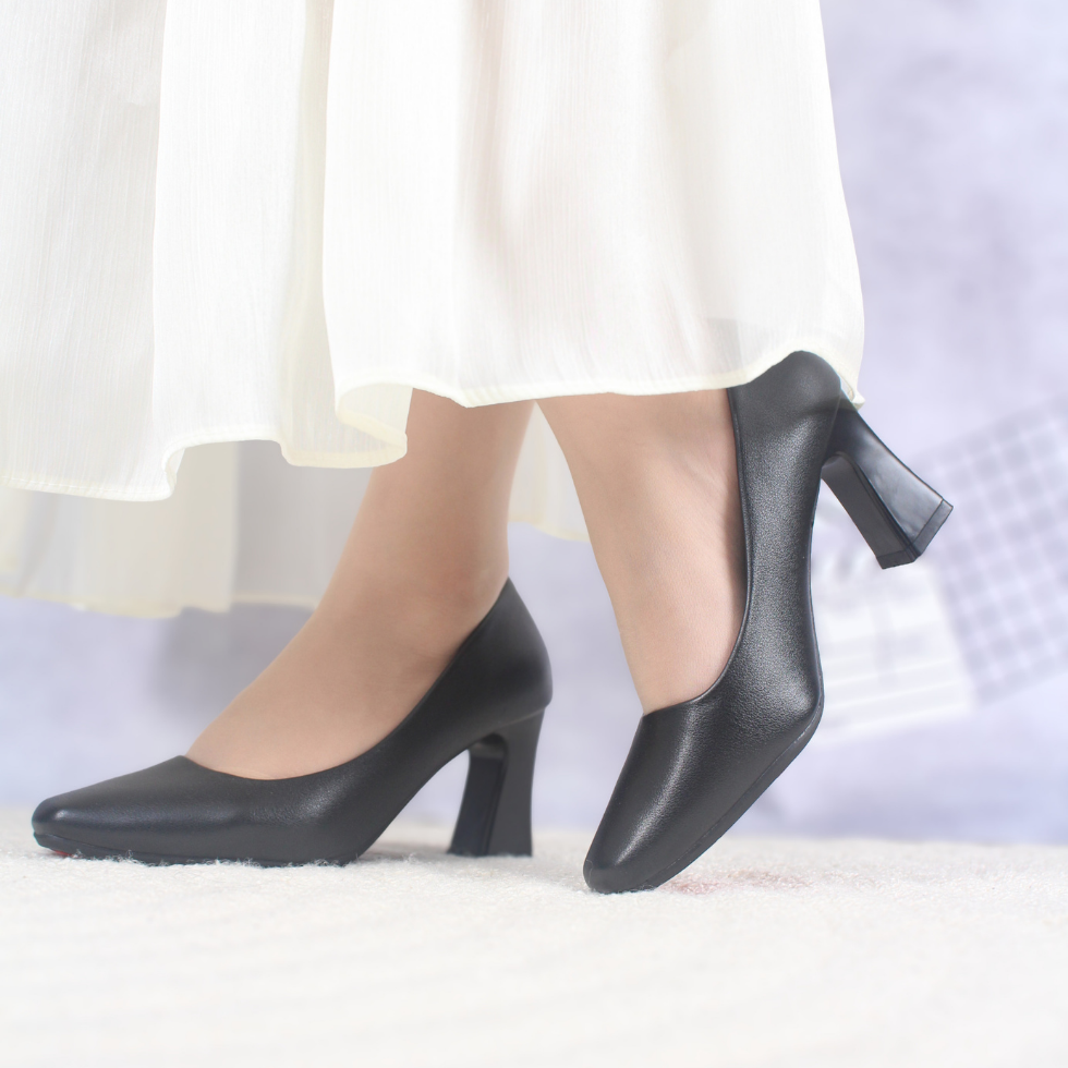 20 Giày cao gót nữ, mũi vuông màu Đen cao 5cm - Ảnh 1